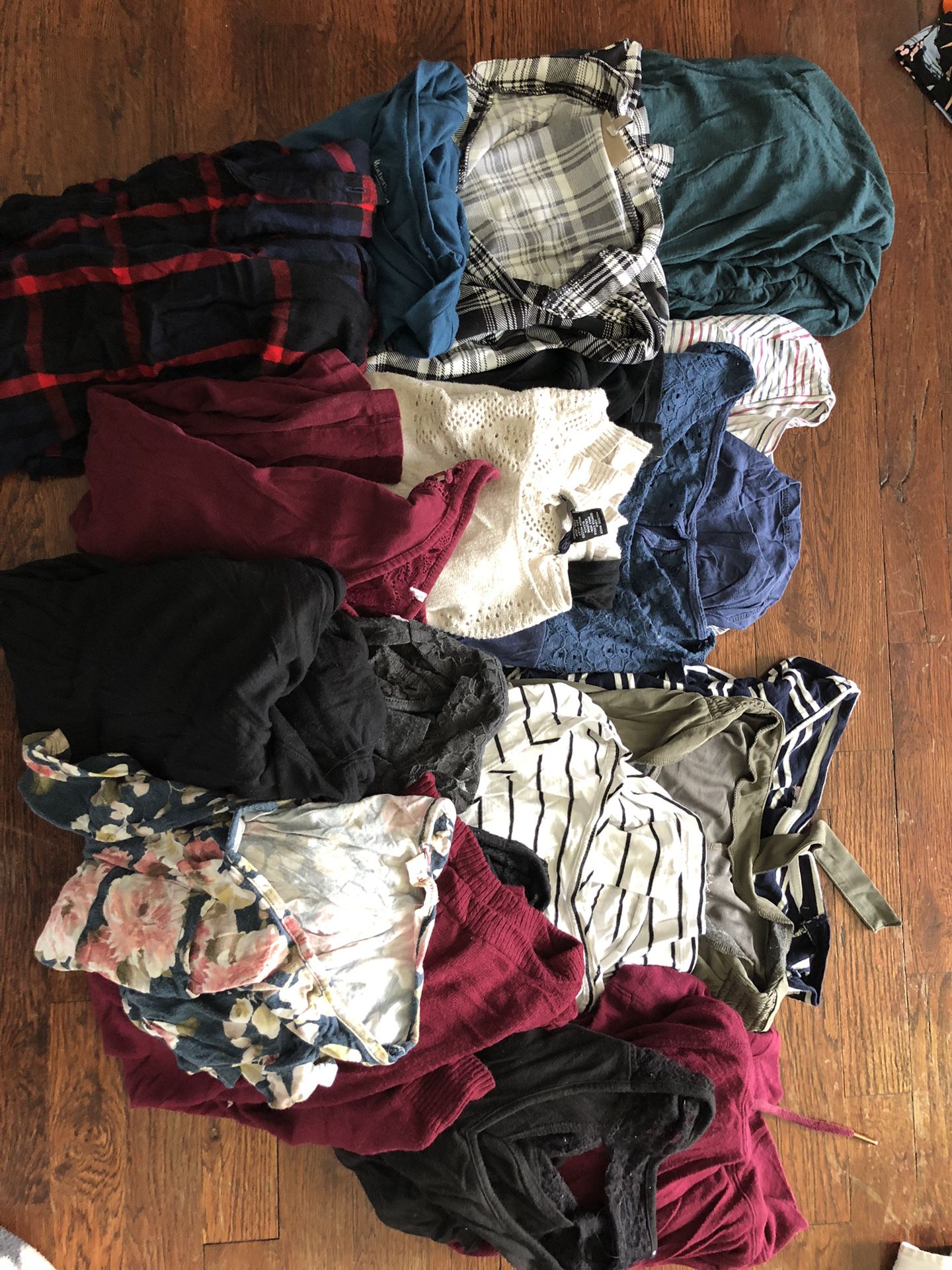 Huge Lot Of Maternity Clothes Small 