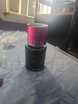 Speakers For Sale I'll Do Both For 15 Or 12$