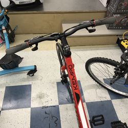 700c schwinn best sale kempo men's bike