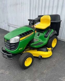 John Deere D160 Riding Lawn Mower
