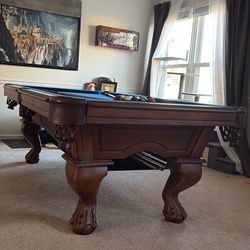 Legacy pool table