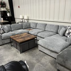 Large Plush Sectional With Corner Cup Holder And USB Ports 