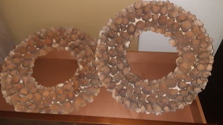 2 Cork hanging decorations