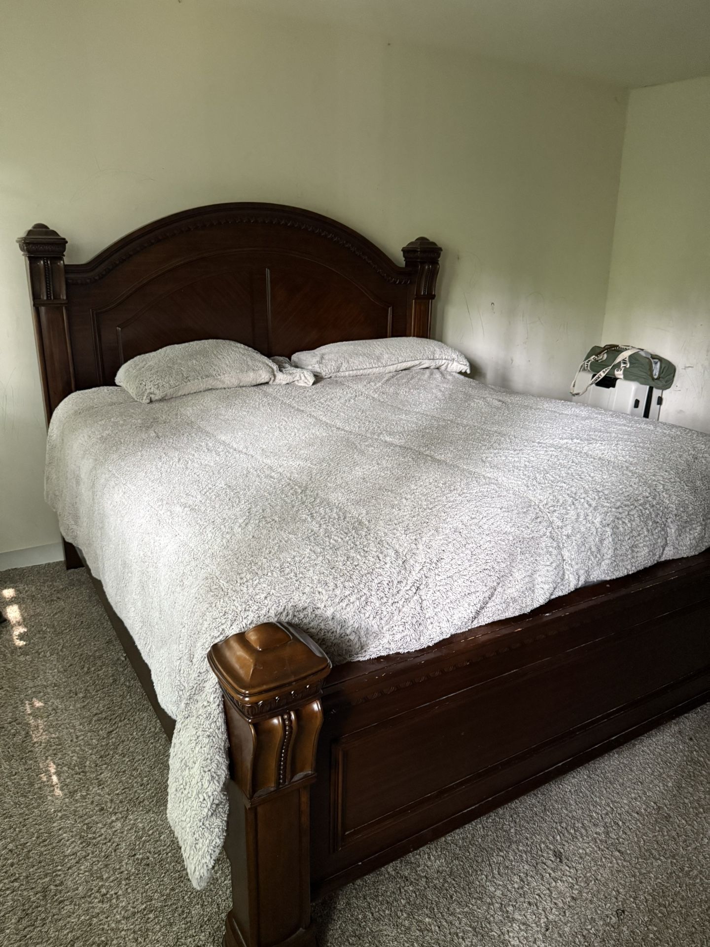 King Size Bed