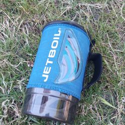 Jet Boil With 2 Fuel Cannisters