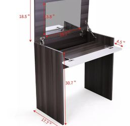 Dressing Table w/Flip-Up Mirror & Jewelry Storage Space Chic Makeup Vanity Table
