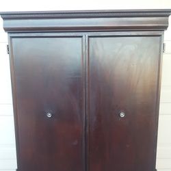 Armoire