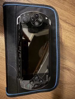 PSP Handheld Gaming Console (PlayStation Portable)