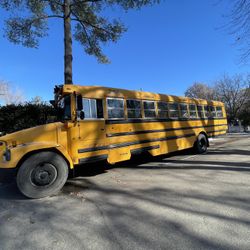 2005 Thomas Gutted School Bus 