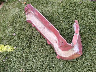 1976 driver side bumper filler