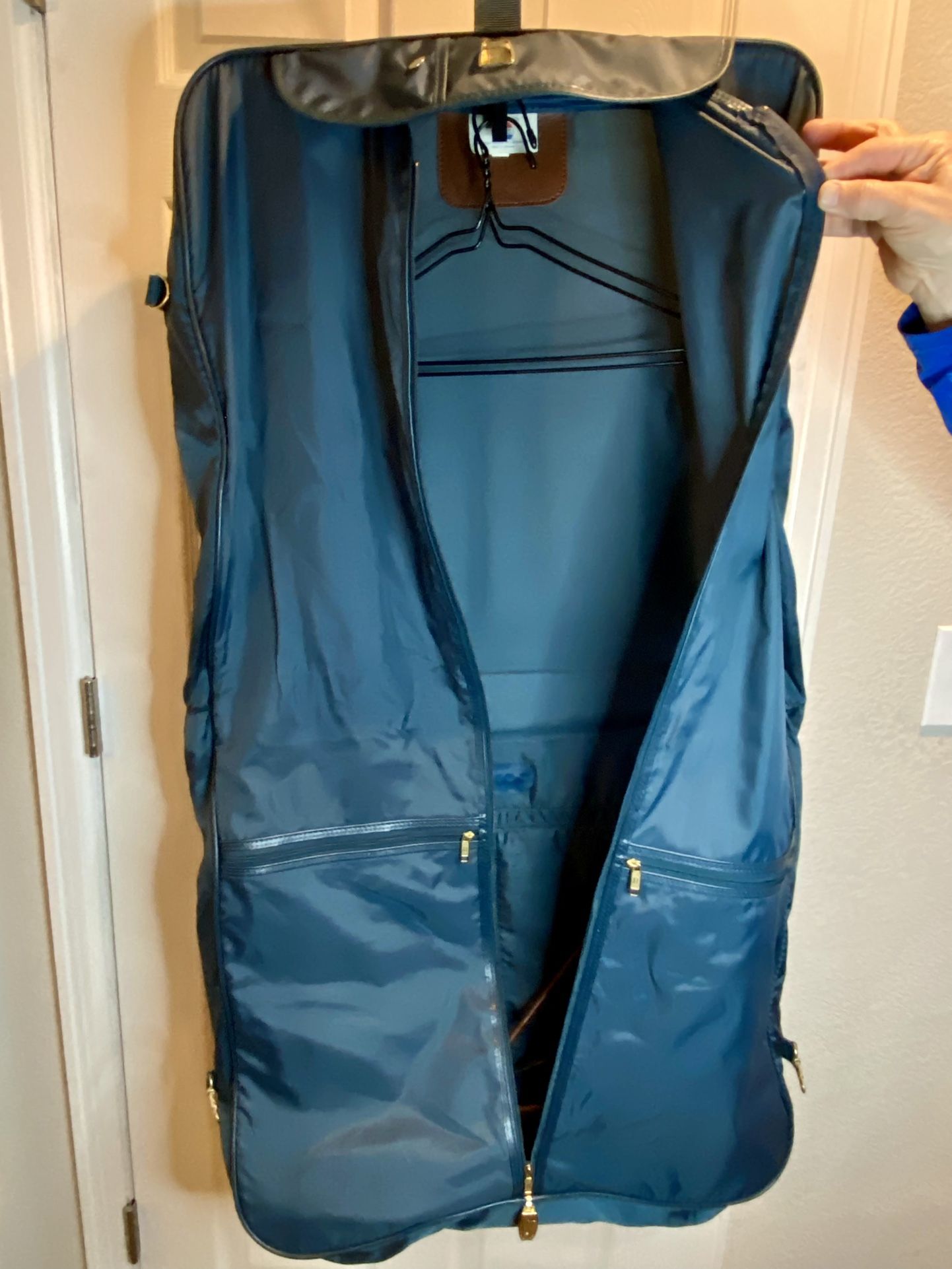 American Tourister Teal Garment Bag