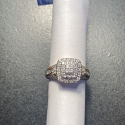 10k yellow gold  diamond engagement wedding ring