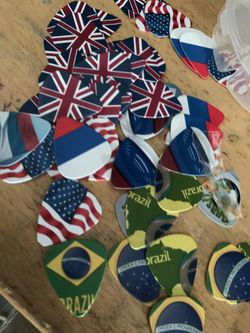Guitar picks mixed flags 10 pc set