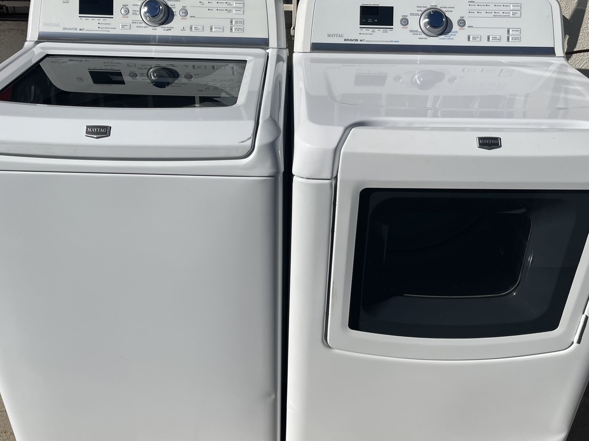 Maytag Bravos XL Heavy Duty Washer And Gas Dryer With Steam Cycles And Sensor Drying