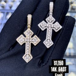 14K .64CT Natural Diamonds Cross 