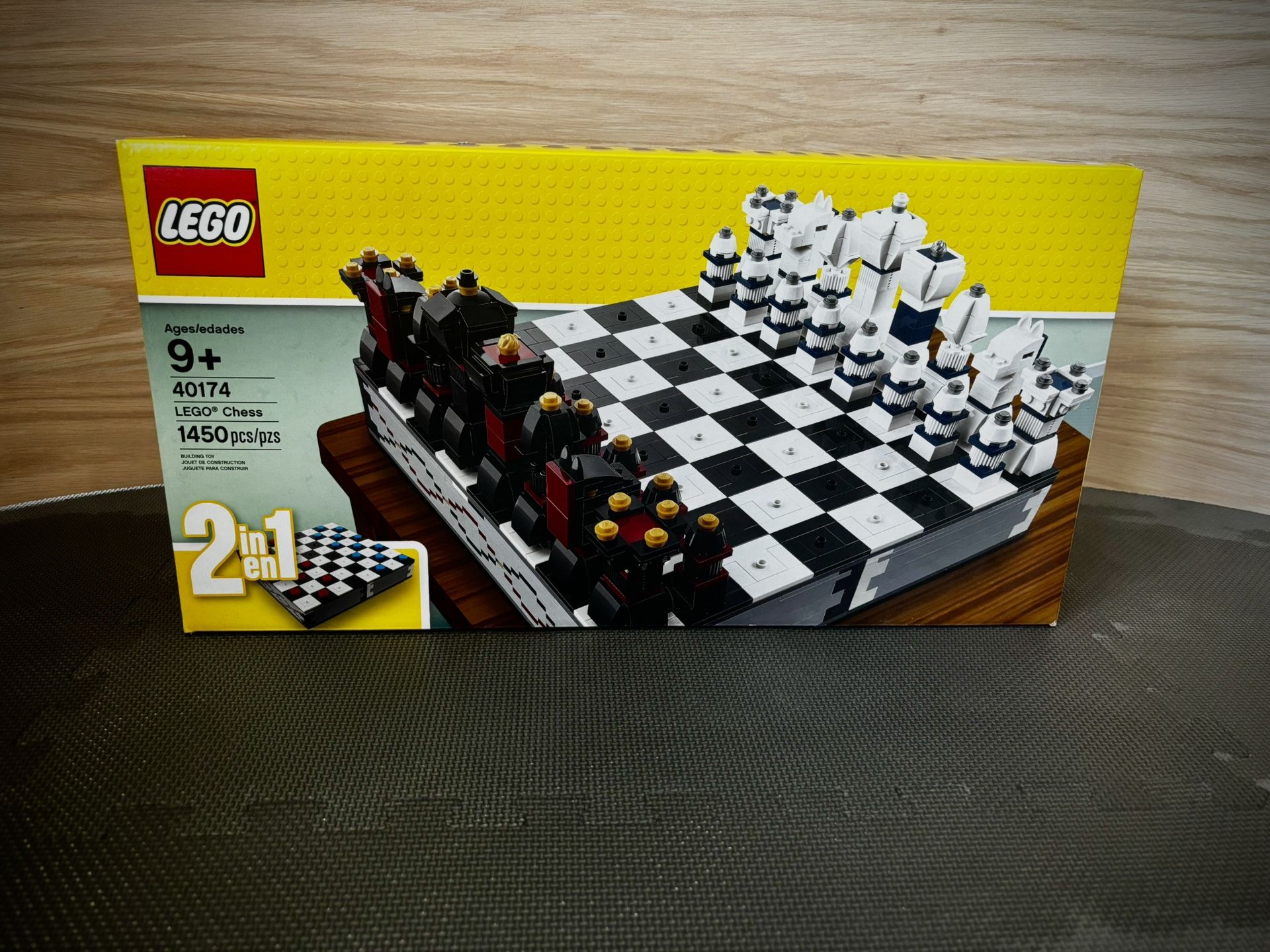 LEGO Chess Set 40174 — 2 Player — Brand New Sealed — Rare / Collectible