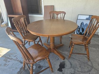 Heywood Makefield  1960 antique table and chairs