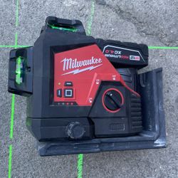 Milwaukee M12 12-Volt Lithium-Ion Cordless Green 250 ft. 3-Plane Laser Level Kit w/ One 4.0 Ah Battery  $349