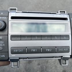 $100 2009-2010 Toyota Matrix JBL  XM Radio Stereo 