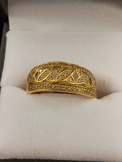 14k, 3g, yellow gold ring, size 9