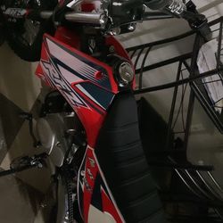 125cc Dirt Bike Apollo Series 4 DB-X5