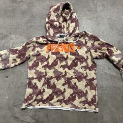 Authentic V-Lone “Friends” Desert Storm Camo Hoodie 2017 (Size: Large) 