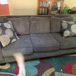 Couch & Loveseat 