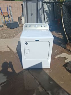 Maytag Bravos Front-Load Dryer White