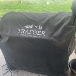 Traeger Pro Series 34 Pellet Grill In Bronze