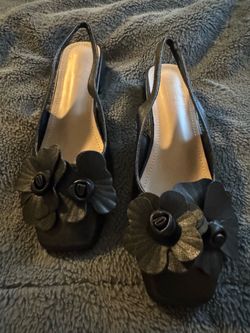 Brand new women’s shoes