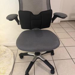 Gray Office Chair with Mesh Back