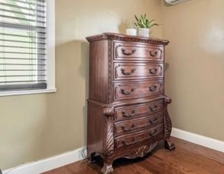Bedroom set