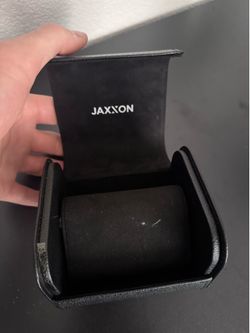 Jaxxon watch box