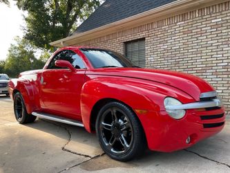 2004 Chevy ssr. Classic sport truck