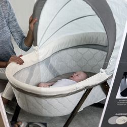 Best Bassinet for Small Space 