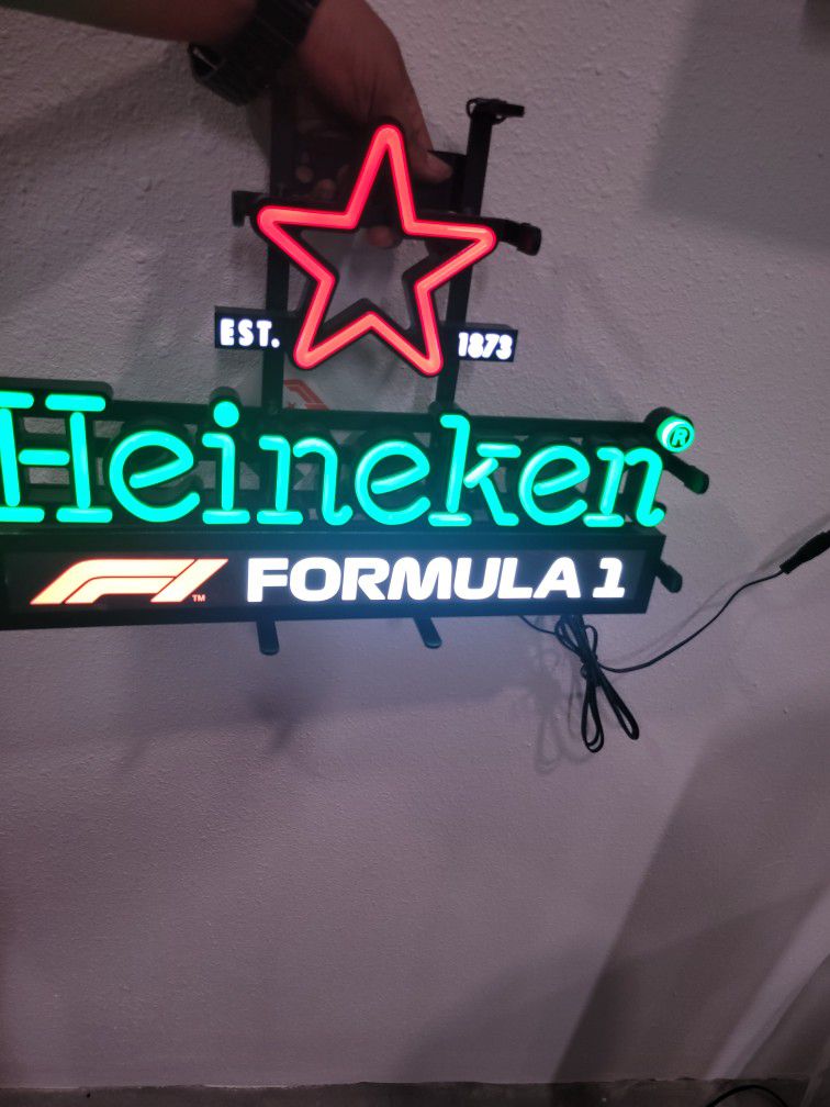 Heineken Formula 1 Neon 