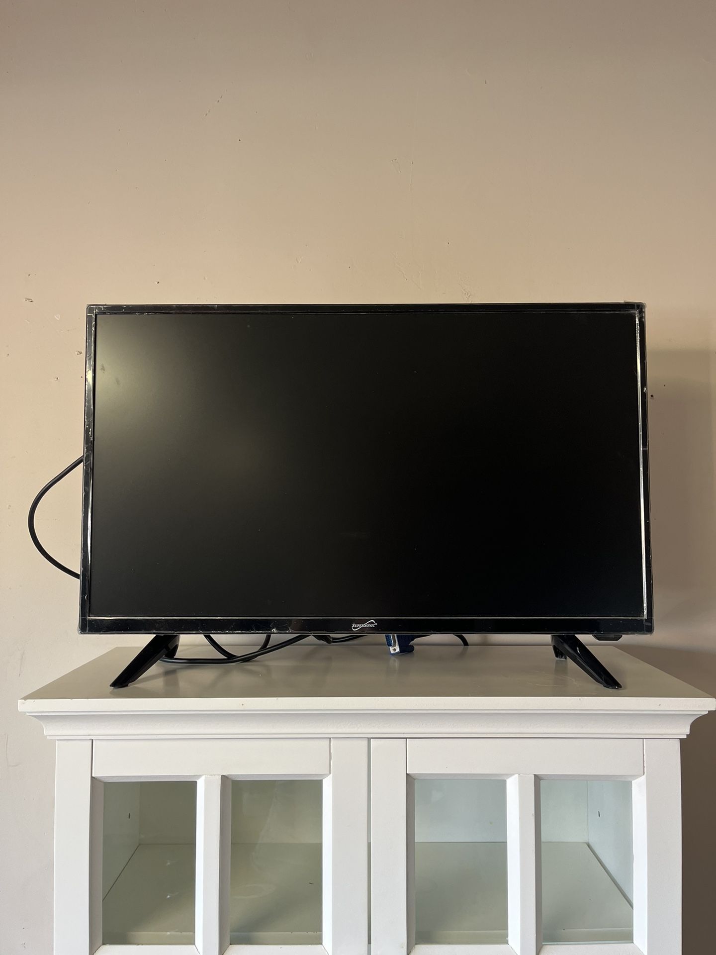 24” Supersonic Monitor Screen