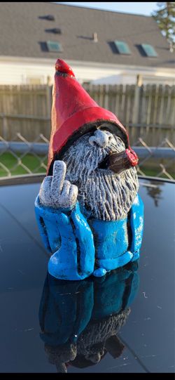 The naughty finger gnome