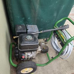 John Deer Pressure Washer