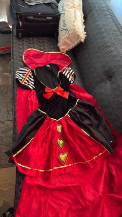 Halloween queen of hearts, costume