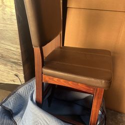 3 Barstools 