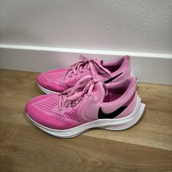 Nike Women’s Zoom Winflow Shoes