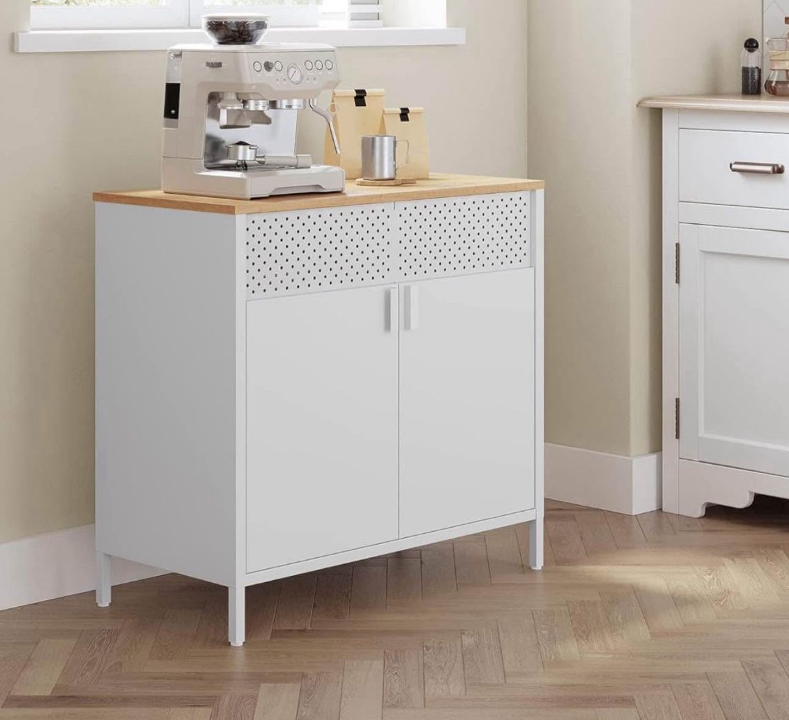 Storage Cabinet, Metal Cabinet, Sideboard with 2 Doors, 15.7 x 31.5 x 29.9 Inches, Magnetic Closure, Adjustable Shelf, Steel Frame, Natura