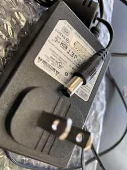 12v 1.5a charger 🔌 for radios 🎹 and etc.