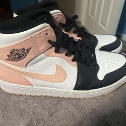 Jordan 1, Arctic Orange Black Toe