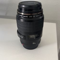 Canon EF 100mm 2.8 USM Lens