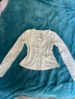 Snatching long sleeve shirt, top cotton texture, and comfortable top