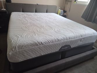 Cal king mattress with box springs