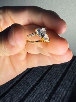 Pandora Double heart sparkling ring
