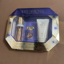 White Diamonds Elizabeth Taylor Perfume